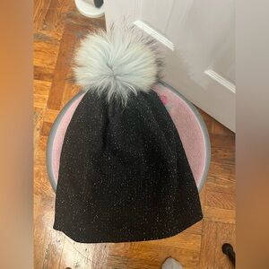 Black and white speckled beanie with Pom Pom